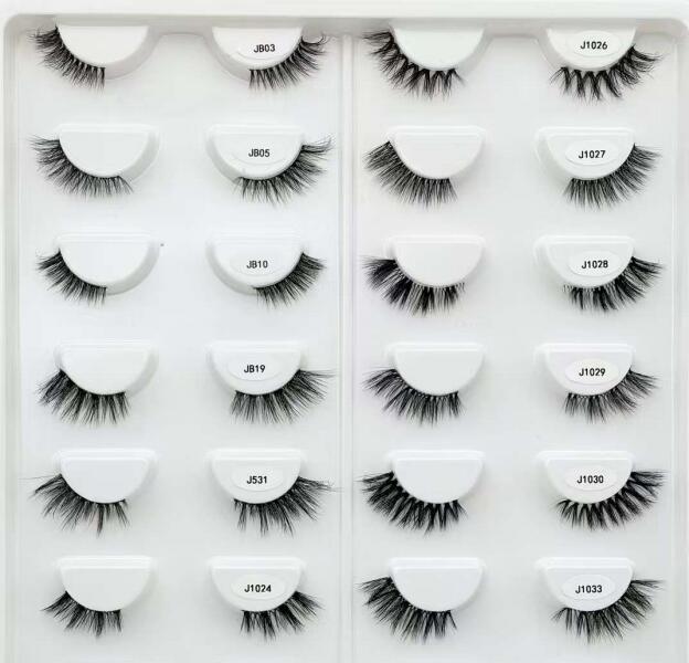 ເຄິ່ງ eyelash