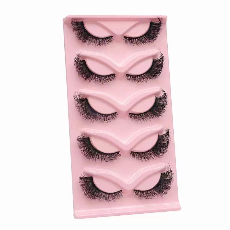 Cat Eye Lashes Wispy False Eyelashes ເປັນທໍາມະຊາດ